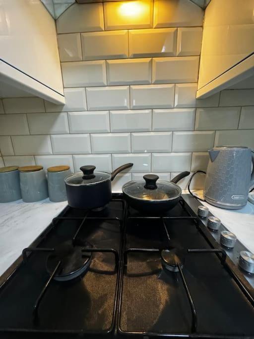 런던 Entire 1Bed Stratford Westfield 아파트 외부 사진