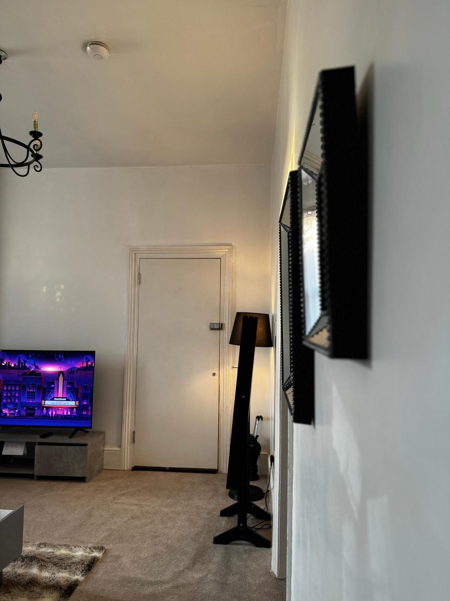 런던 Entire 1Bed Stratford Westfield 아파트 외부 사진